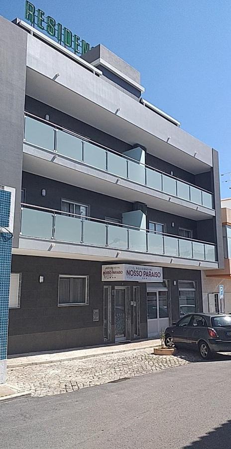 לינה וארוחת בוקר קווארטיירה Residencial Nosso Paraiso מראה חיצוני תמונה